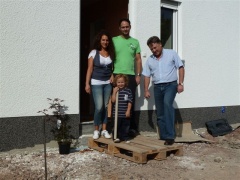 Hausübergabe Fam. Förster
